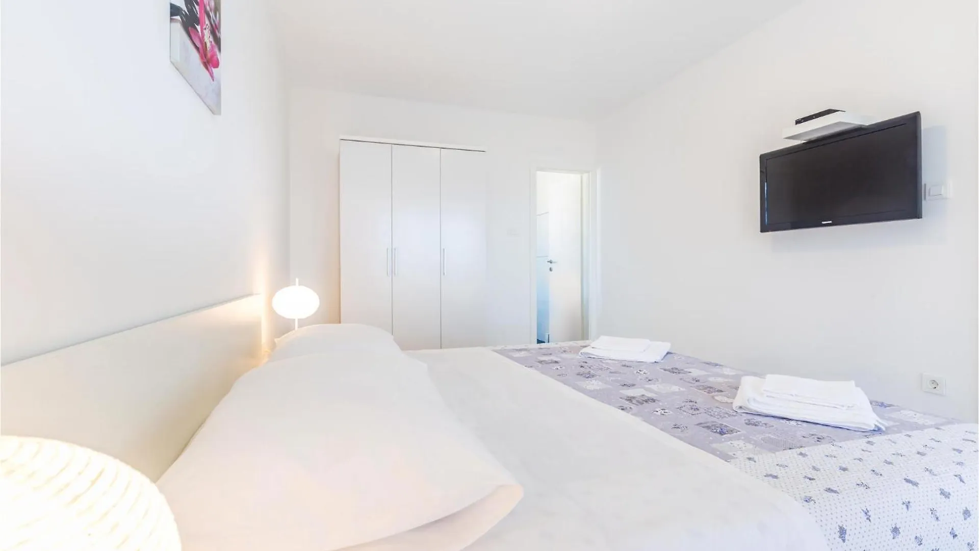 Stunning Home In Linardici With Wifi 度假居
