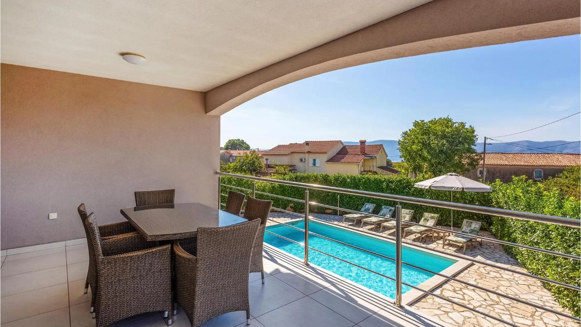 Stunning Home In Linardici With Wifi 0*,